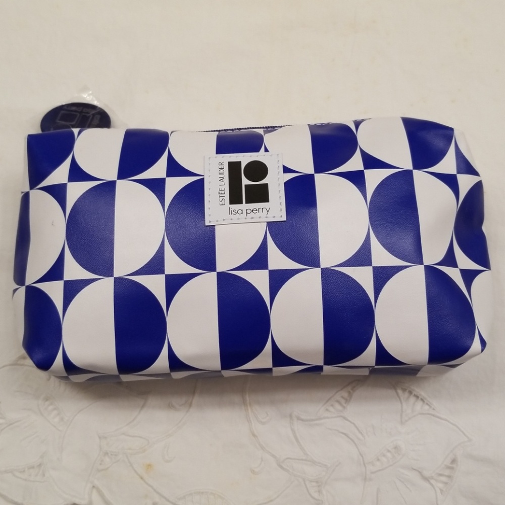 Estee Lauder Lisa Perry cosmetic bag NWOT